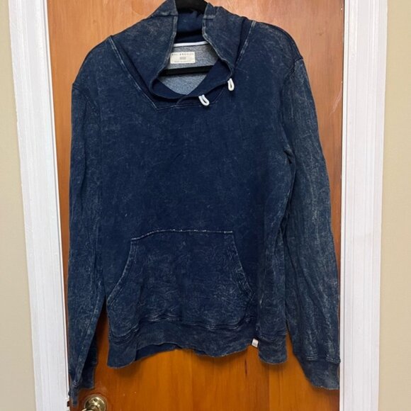 Sol Angeles  Blue Hooded Sweatshirt.        L4 - Picture 2 of 7